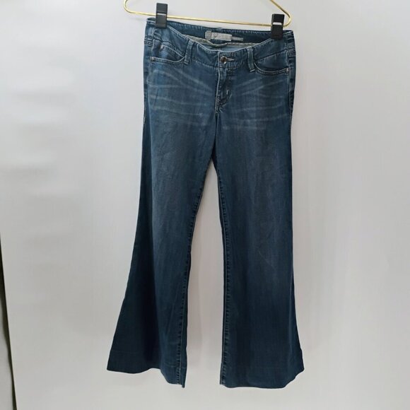 Apt. 9 Flared Jeans Size 27 Womens Medium Wash Blue - Picture 1 of 11